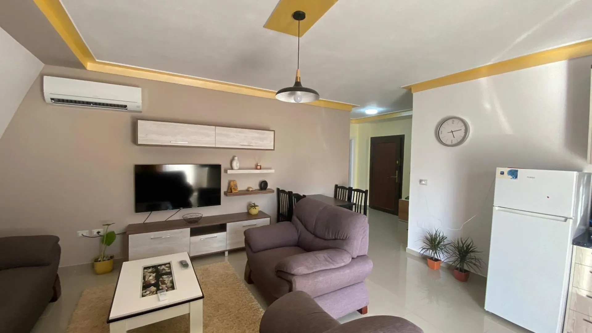 Your Home Pogradec 0*,